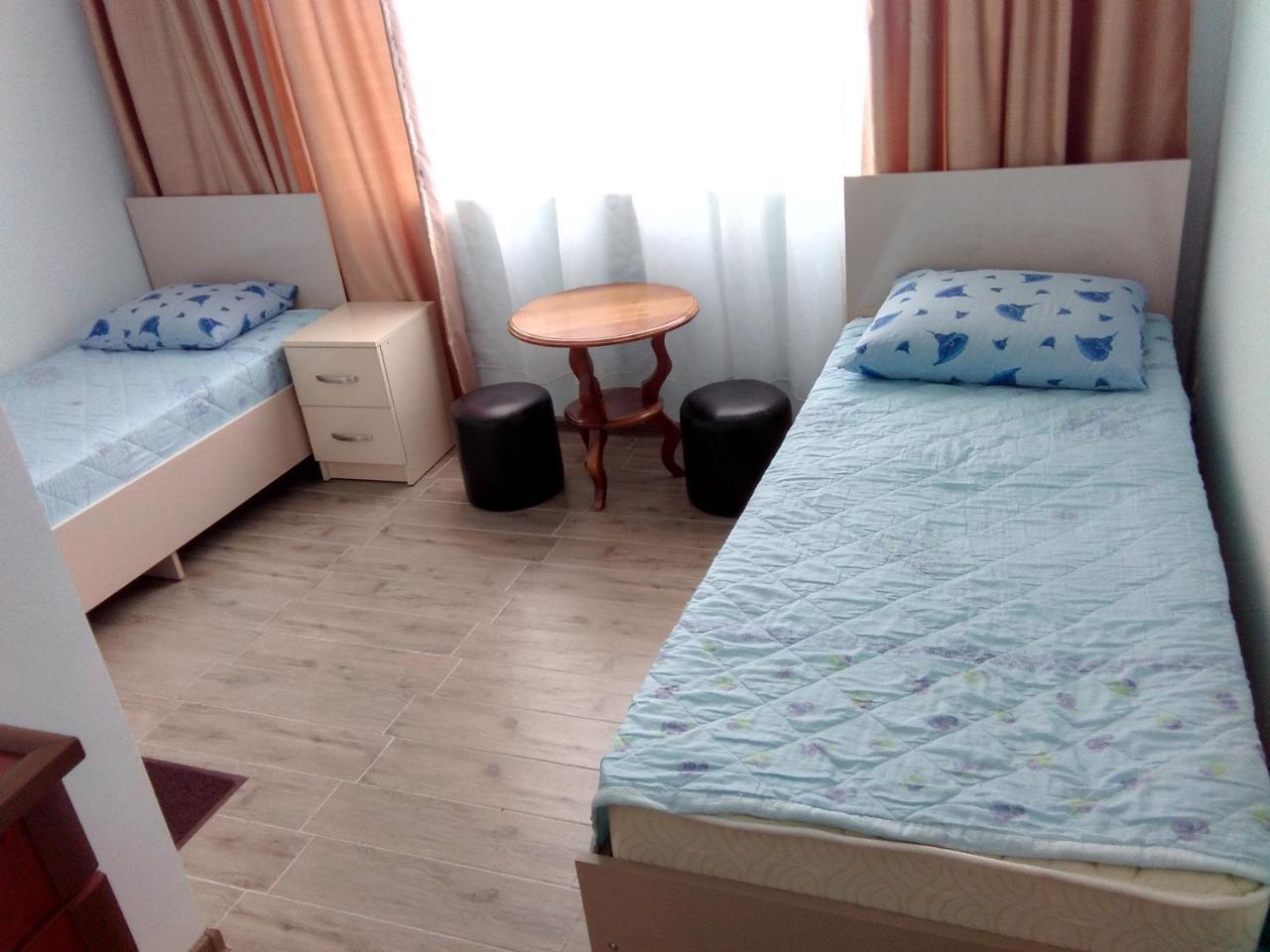 Str.Agmashenebeli 548 Hotel Kobuleti Luaran gambar